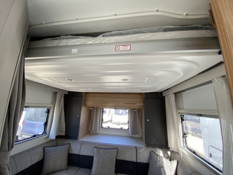Bailey Adamo Refresh 75-4DL 2025 Motorhome - Large 18