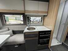 Bailey Adamo Refresh 75-4i  Motorhome8