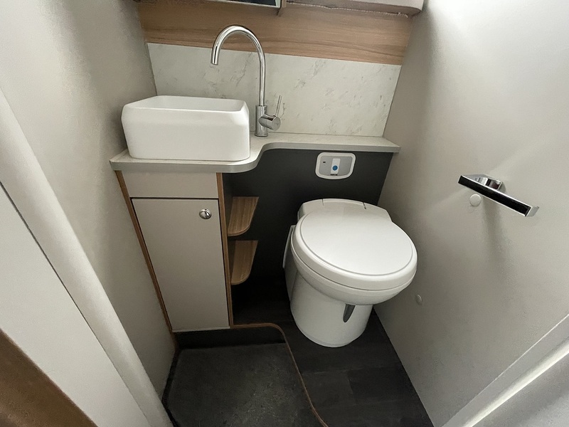 Bailey Adamo Refresh 75-4i  Motorhome - Large 13