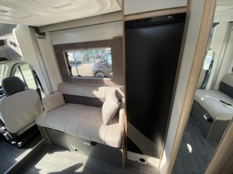 Bailey Adamo Refresh 75-4DL  Motorhome - Large 8