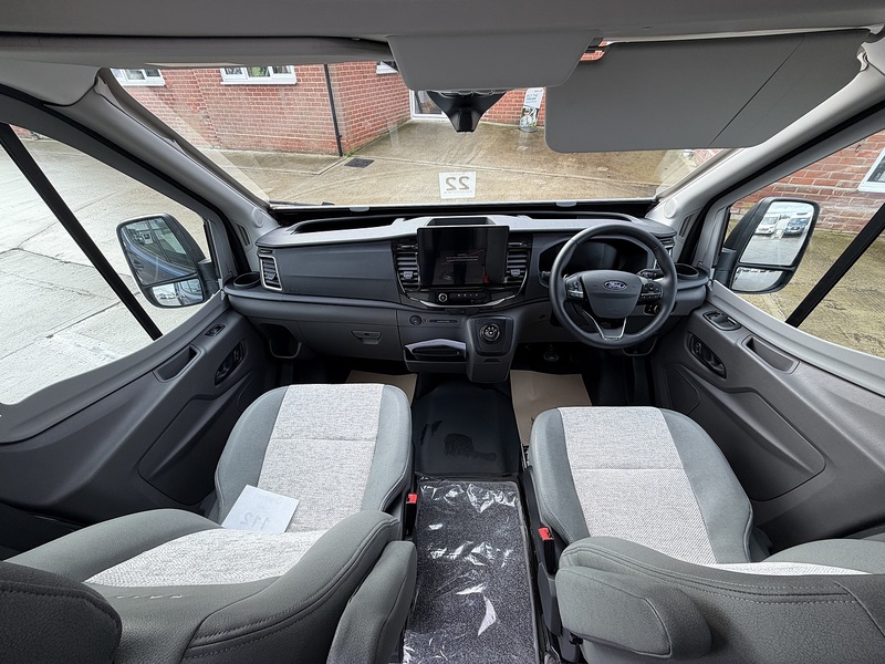 Bailey Endeavour B64 2025 Campervan - Large 27