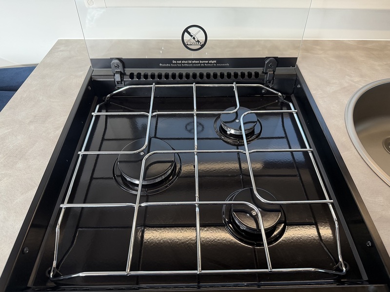 Bailey Endeavour B64 2025 Campervan - Large 18