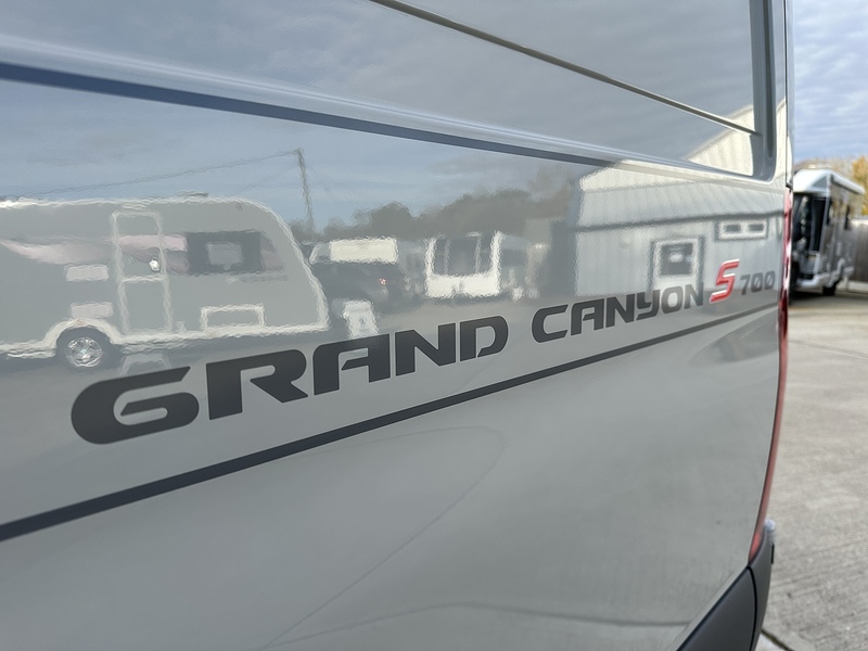 Hymer Grand Canyon S 700 LHD 2026 Campervan - Large 15