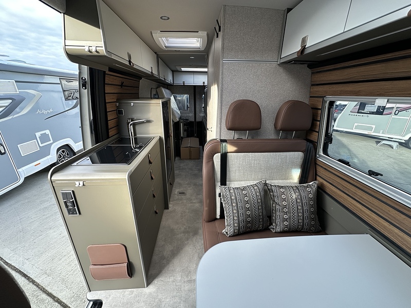 Hymer Grand Canyon S 700 LHD 2026 Campervan - Large 2