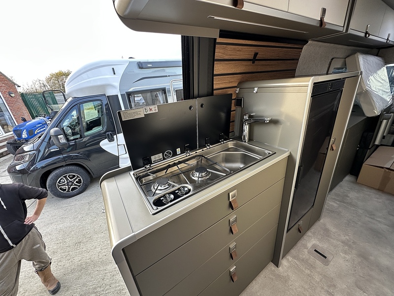 Hymer Grand Canyon S 700 LHD 2026 Campervan - Large 4