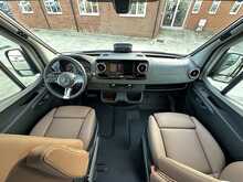 Hymer Grand Canyon S 700 LHD 2026 Campervan10