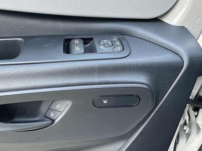 Hymer Grand Canyon S 700 LHD 2026 Campervan - Large 14