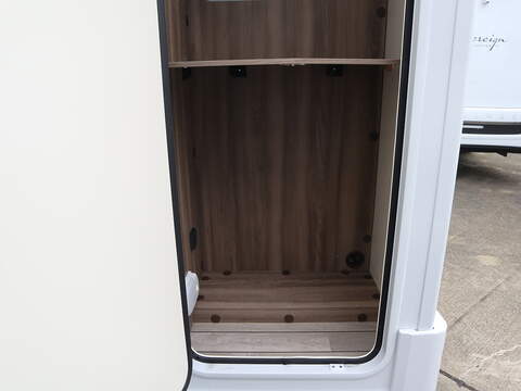 Rollerteam Kronos Compact 590 Motorhome - N2100