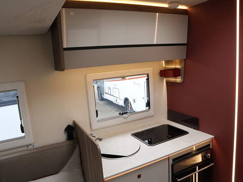 Rollerteam Kronos Compact 590 Motorhome - N2100
