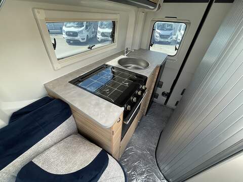 Bailey Endeavour B63 Campervan - N2102