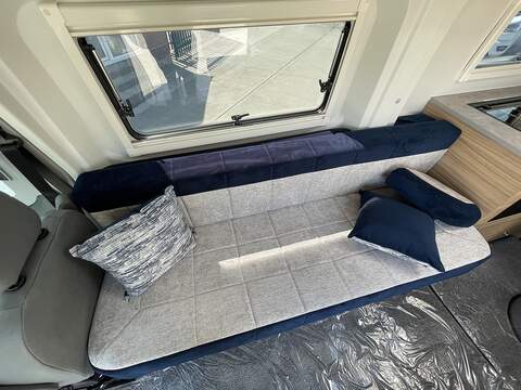 Bailey Endeavour B63 Campervan - N2102