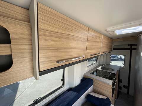 Bailey Endeavour B63 Campervan - N2102