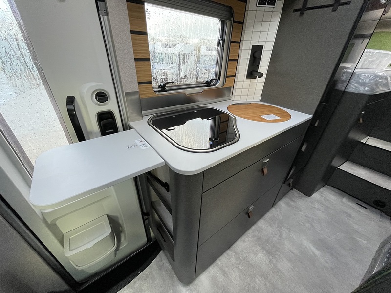 Hymer ML-T 570 Crossover 4x4 2025 Motorhome - Large 5