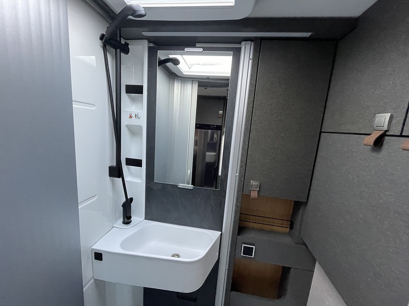 Hymer ML-T 570 Crossover 4x4 2025 Motorhome - Large 8