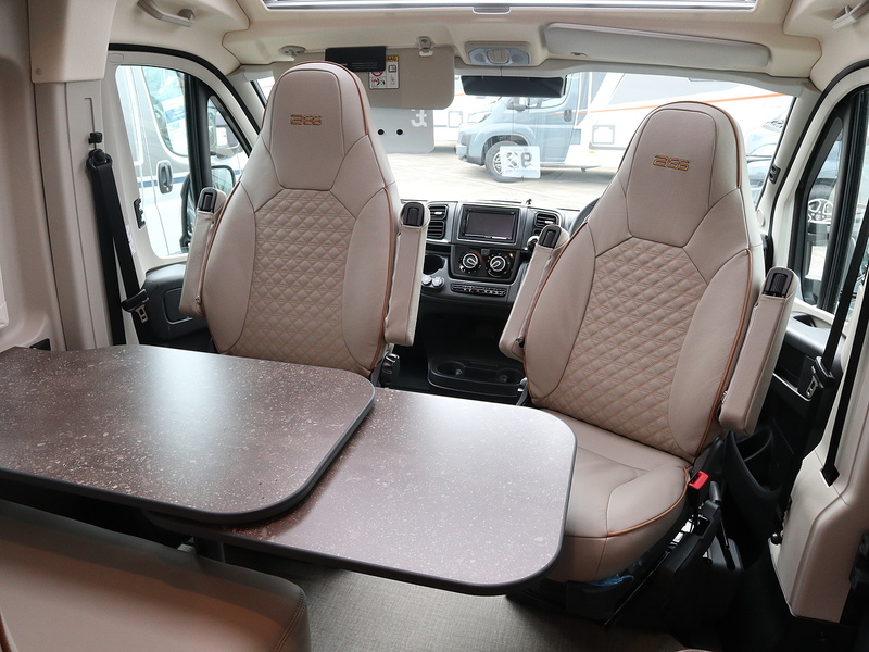 Burstner B66 C 600  Campervan - Large 15