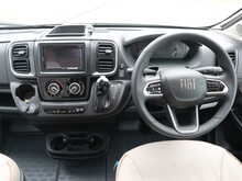 Burstner B66 C 600  Campervan11