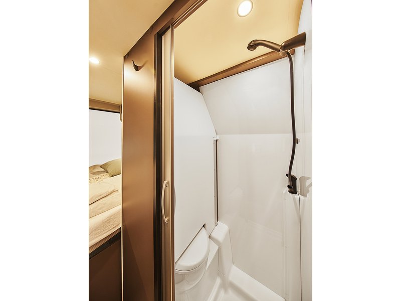Burstner B66 C 644 2026 Campervan - Large 9