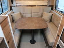 Burstner B66 C 644 2026 Campervan14