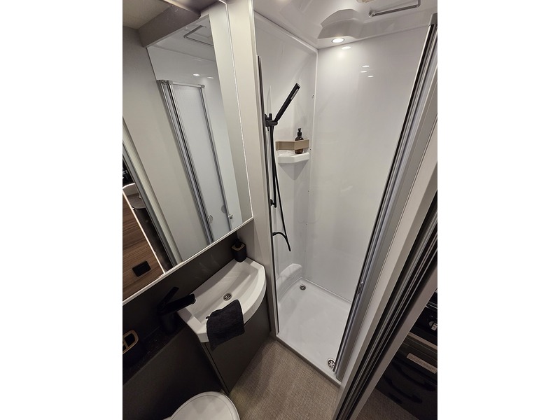 Burstner B66 594 2026 Motorhome - Large 9