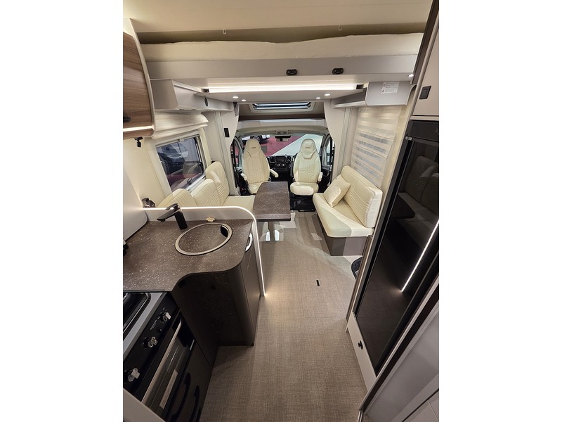 Burstner B66 594 2026 Motorhome - Large 10