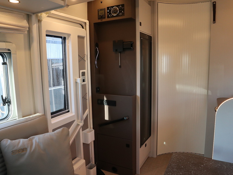 Burstner B66 IT 594 2026 Motorhome - Large 18