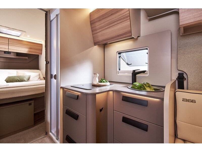 Burstner B66 IT 684 G 2026 Motorhome - Large 6