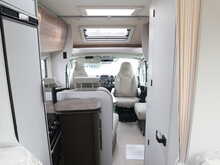 Burstner B66 T 690 G  Motorhome25