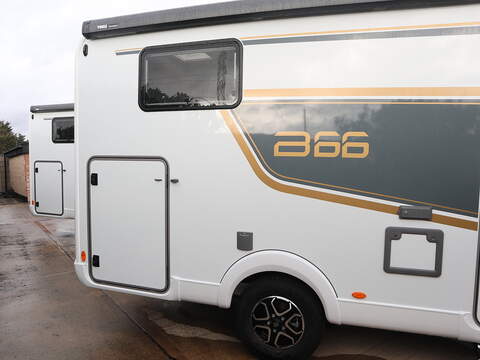 Burstner B66 IT 690 G Motorhome - N2133