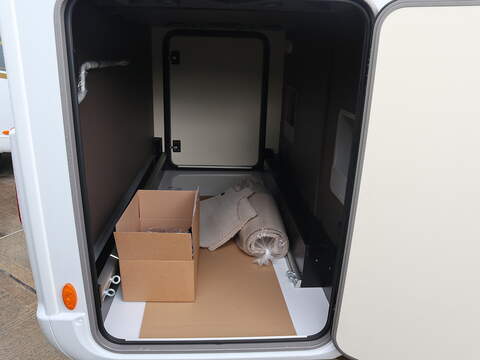 Burstner B66 IT 690 G Motorhome - N2133