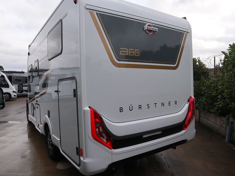 Burstner B66 IT 690 G  Motorhome - Large 6
