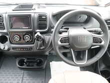 Burstner B66 IT 690 G  Motorhome10