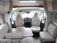 Burstner B66 IT 690 G  Motorhome12