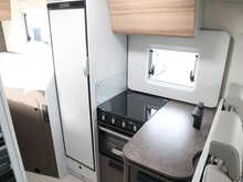 Burstner B66 IT 690 G  Motorhome17