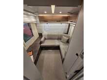 Burstner B66 IT 744 2026 Motorhome11