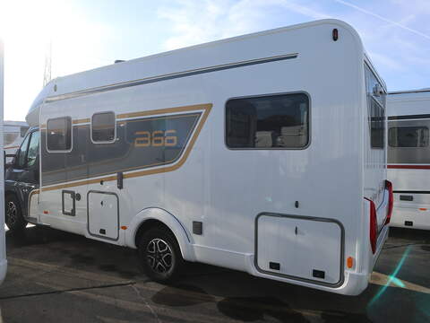 Burstner B66 IT 744 Motorhome - N2134