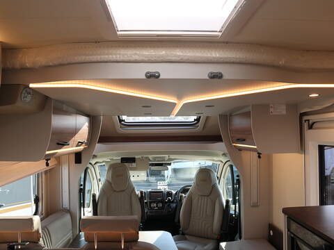 Burstner B66 IT 744 Motorhome - N2134