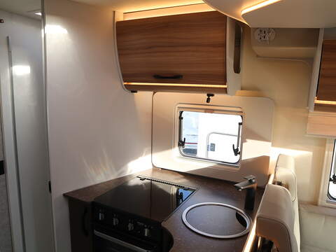 Burstner B66 IT 744 Motorhome - N2134