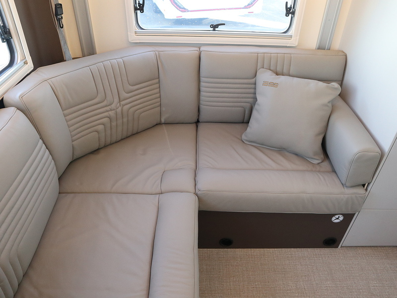 Burstner B66 IT 744 2026 Motorhome - Large 22