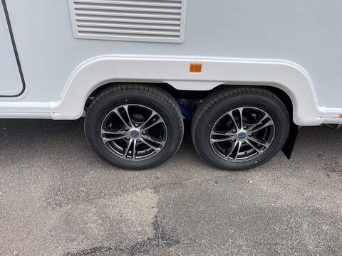 Bailey Alicanto Grande Deluxe Alvor Caravan - N2137