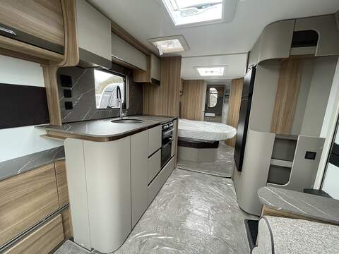 Bailey Alicanto Grande Deluxe Alvor Caravan - N2137