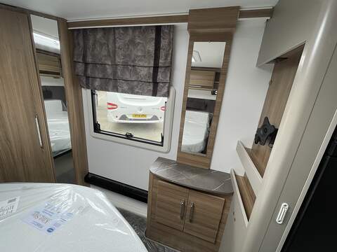 Bailey Alicanto Grande Deluxe Alvor Caravan - N2137