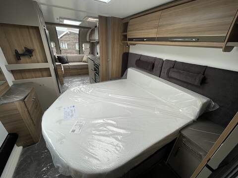 Bailey Alicanto Grande Deluxe Alvor Caravan - N2137