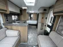 Bailey Alicanto Grande Deluxe Evora 2026 Caravan3