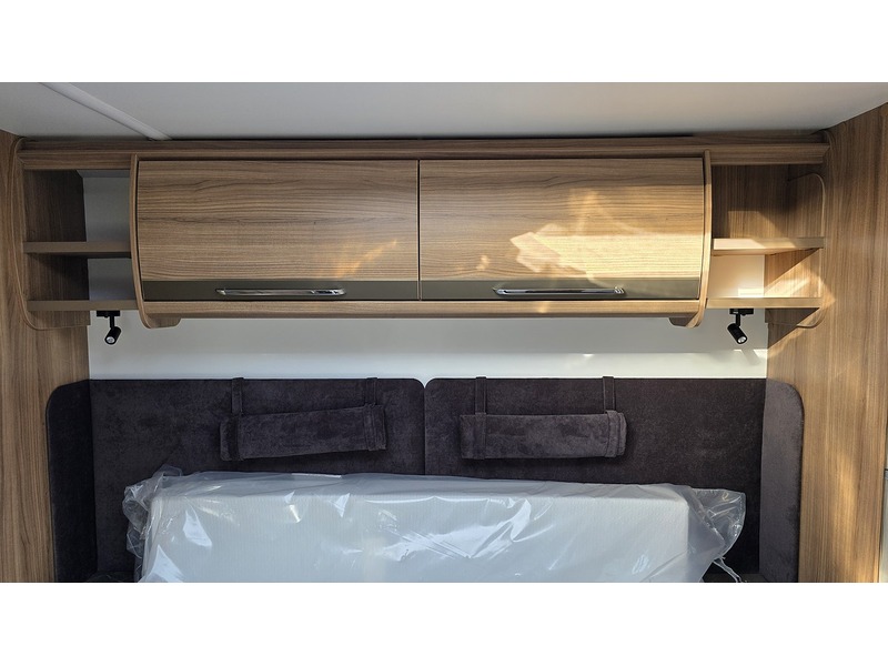 Bailey Alicanto Grande Deluxe Sintra 2026 Caravan - Large 16