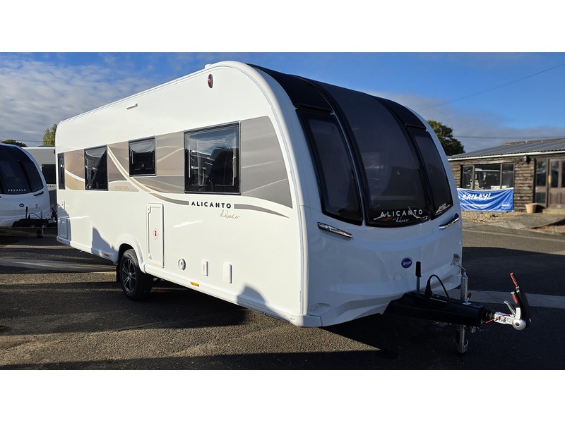 Bailey Alicanto Grande Deluxe Sintra 2026 Caravan - Large 1