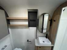 Bailey Pegasus Grande Black Edition Bologna 2026 Caravan13