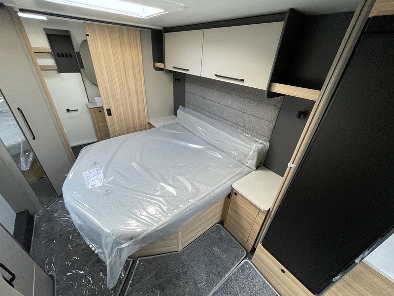 Bailey Pegasus Grande Black Edition Bologna 2026 Caravan - Large 8