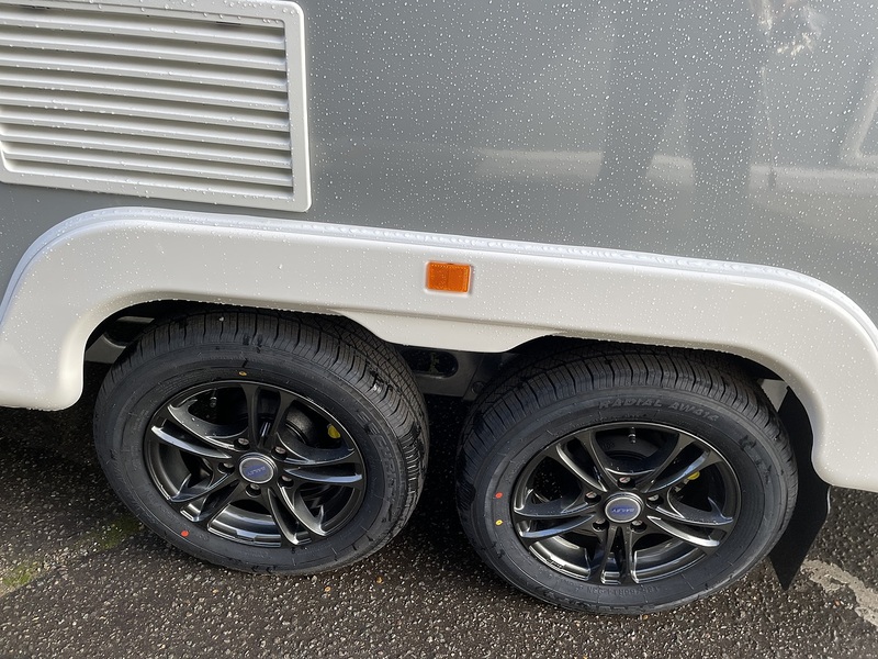 Bailey Pegasus Grande Black Edition Bologna 2026 Caravan - Large 23