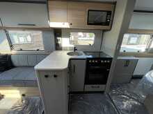 Bailey Pegasus Grande Black Edition Bologna 2026 Caravan4