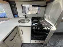 Bailey Pegasus Grande Black Edition Brindisi 2026 Caravan9